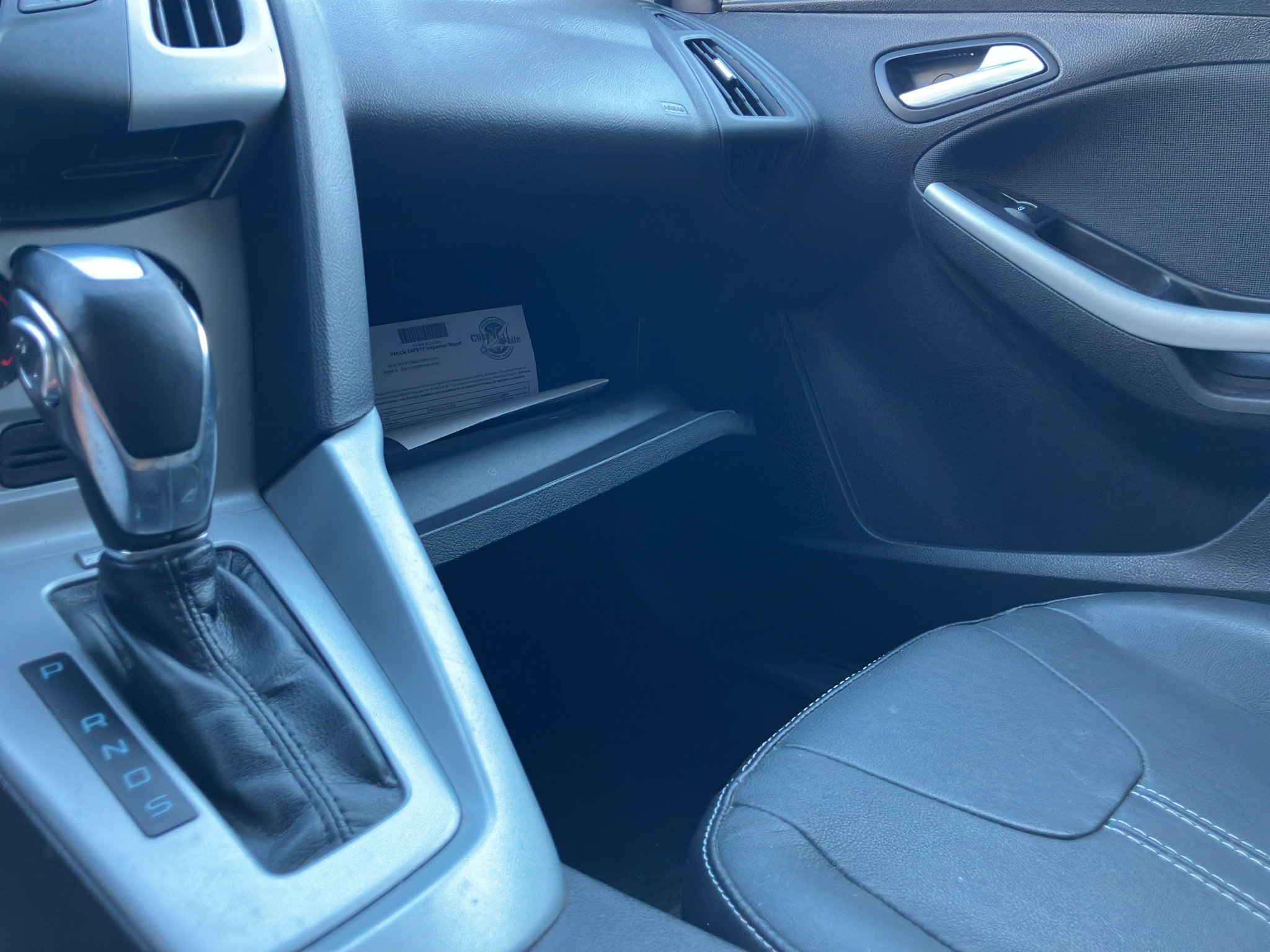 Used 2014 Ford Focus SE w/ Equipment Group 201A FWD image 16