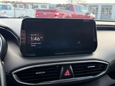 Used 2023 Hyundai Santa Fe SEL w/ Premium Package image 21