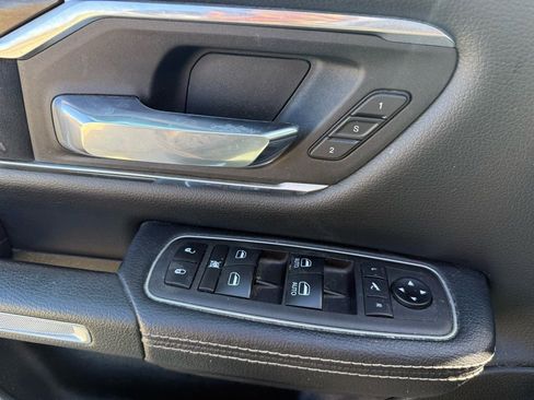 Used 2021 RAM 1500 Laramie image 28