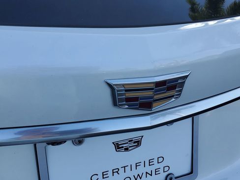 Used 2021 Cadillac XT5 Premium Luxury image 29