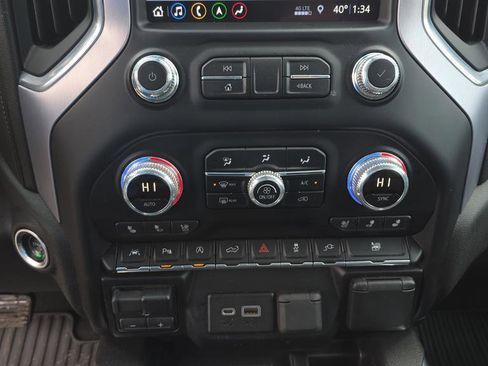 Used 2019 GMC Sierra 1500 SLT w/ SLT Premium Plus Package image 28