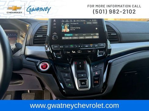 Used 2023 Honda Odyssey Touring image 17