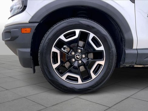 Used 2021 Ford Bronco Sport Outer Banks image 10