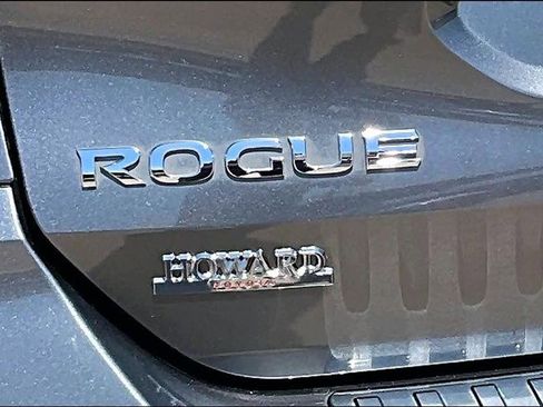 Used 2020 Nissan Rogue S FWD image 28