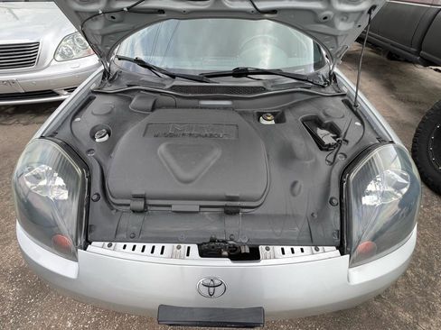 Used 2002 Toyota MR2 RWD image 77