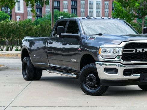 Used 2020 RAM 3500 Tradesman AWD/4WD image 2