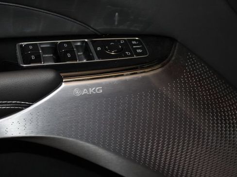 Certified 2025 Cadillac Lyriq Luxury w/ LPO, Floor Liner Package AWD/4WD image 32
