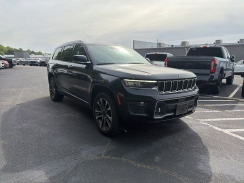 Used 2021 Jeep Grand Cherokee L Overland w/ Luxury Tech Group IV image 1