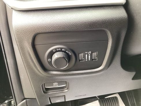 New 2025 Jeep Grand Cherokee L Altitude AWD/4WD image 31