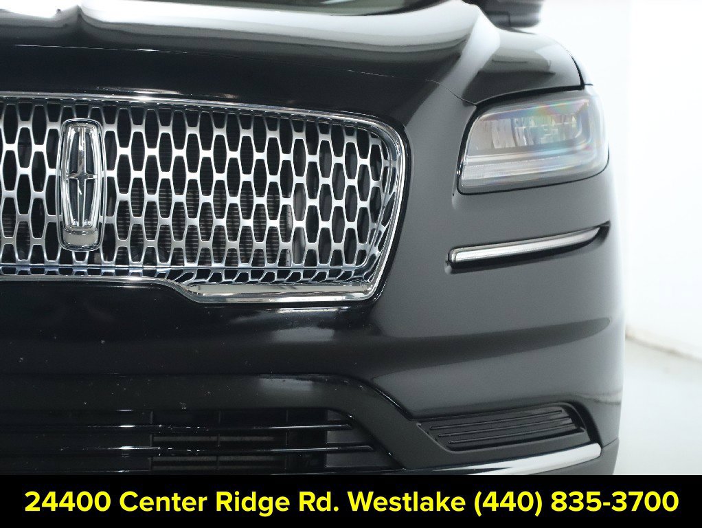 Certified 2023 Lincoln Nautilus AWD w/ Premium Package image 8