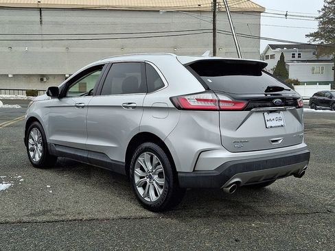 Used 2019 Ford Edge Titanium image 5