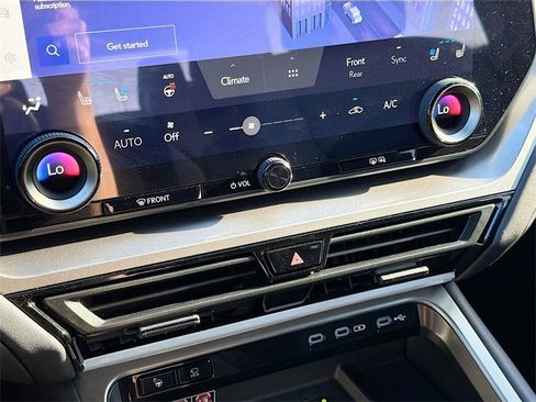 Used 2025 Lexus TX 350 AWD image 38