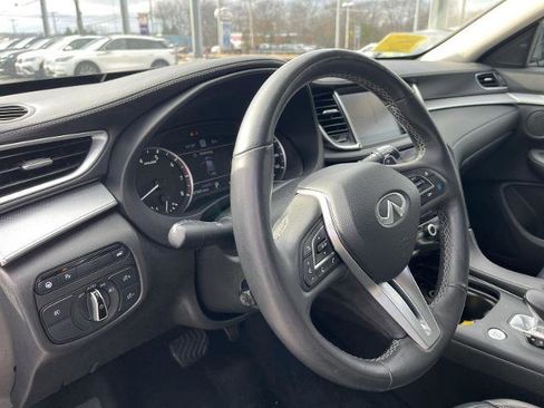 Certified 2021 INFINITI QX50 Essential w/ Convenience Package image 14