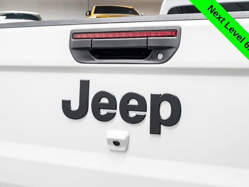 Used 2021 Jeep Gladiator Sport AWD/4WD image 50