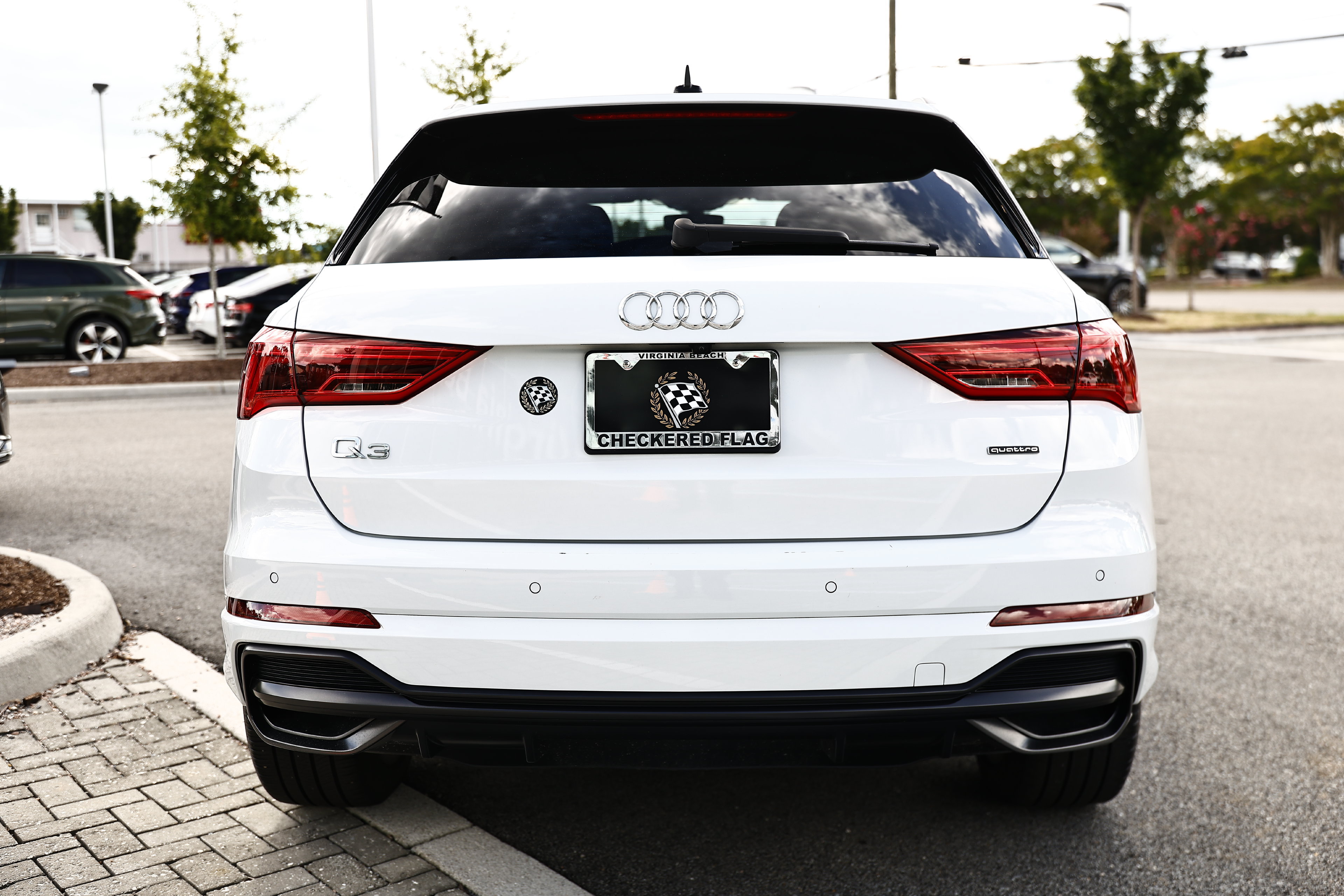 Used 2022 Audi Q3 2.0T Premium Plus w/ Premium Plus Package AWD/4WD image 10