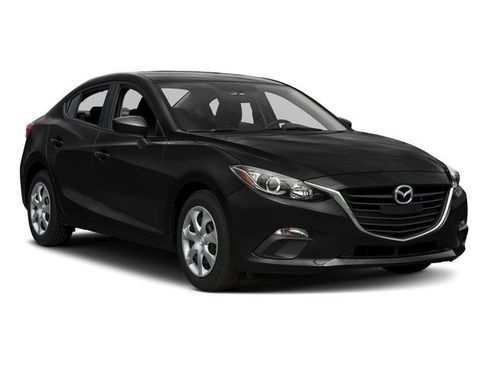Used 2016 MAZDA MAZDA3 i Sport w/ Preferred Equipment Package FWD image 9