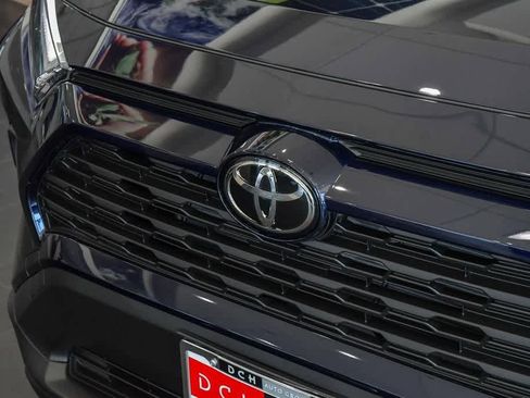 New 2025 Toyota RAV4 XLE Premium image 5