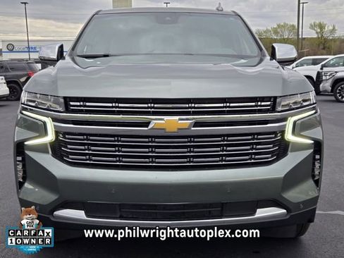Used 2023 Chevrolet Suburban Premier image 8