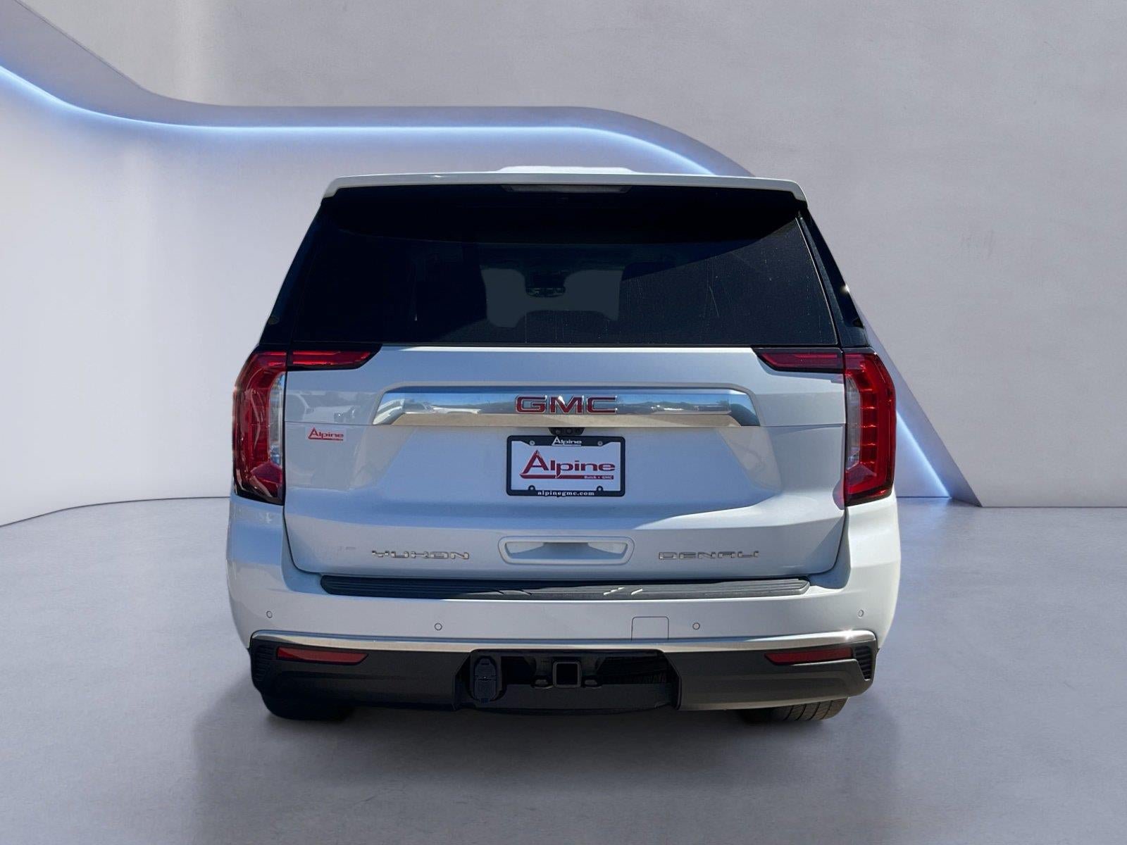 Certified 2023 GMC Yukon Denali w/ Advanced Technology Package AWD/4WD image 4