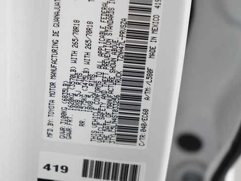 Used 2025 Toyota Tacoma Trailhunter image 29