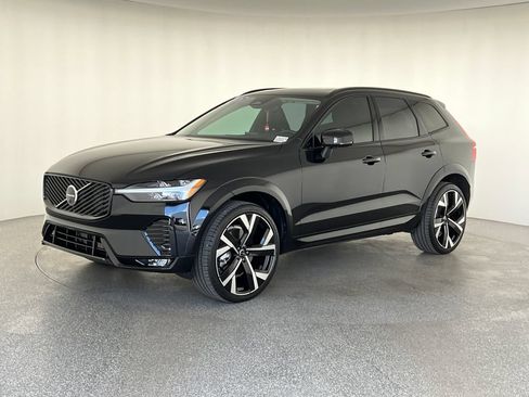 Used 2026 Volvo XC60 B5 Ultra w/ Climate Package AWD/4WD image 10