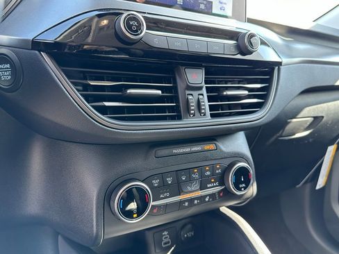 New 2026 Ford Escape Active w/ Cold Weather Package image 20