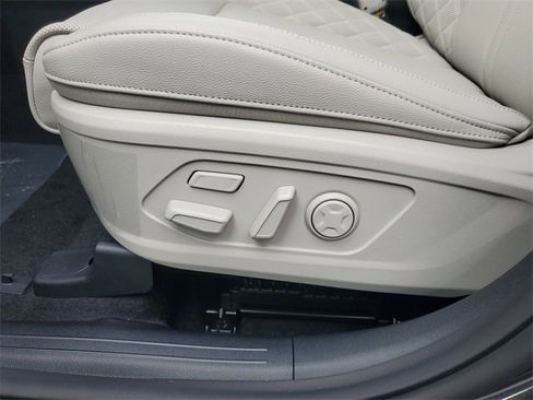 New 2026 Kia Sorento SX Prestige image 17