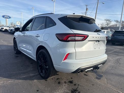 Used 2025 Ford Escape ST-Line Elite w/ Premium Technology Package image 11