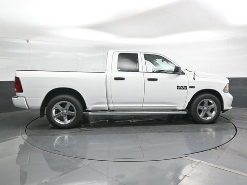 Used 2016 RAM 1500 Express AWD/4WD image 4