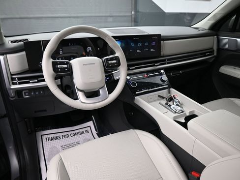 Used 2024 Hyundai Santa Fe SEL image 10