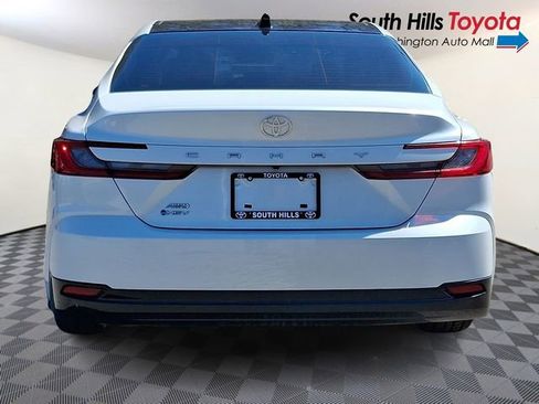 Certified 2025 Toyota Camry XLE AWD/4WD image 5