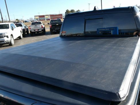 Used 2021 RAM 1500 Limited w/ Night Edition image 12