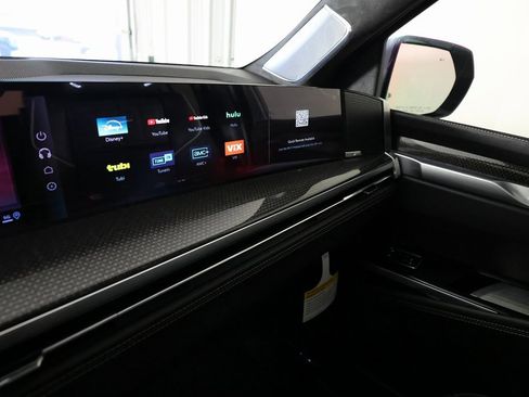 Used 2026 Cadillac Escalade V w/ LPO, Onyx Lite Package image 37