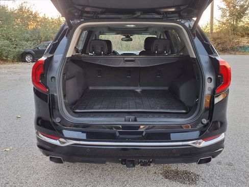 Used 2020 GMC Terrain Denali w/ Denali Premium Package image 28