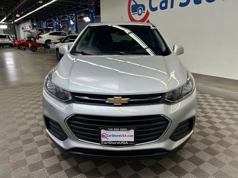 Used 2021 Chevrolet Trax LS w/ Tint and Cruise Package FWD image 4