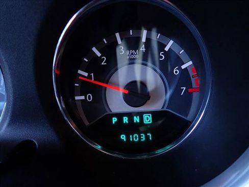 Used 2012 Chrysler 200 LX FWD image 20