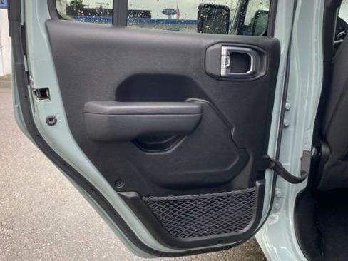 Used 2023 Jeep Wrangler Sport S w/ Cold Weather Group image 17