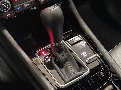 New 2026 Jeep Compass Latitude w/ Sun and Sound Group image 21