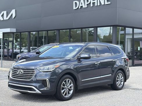 Used 2018 Hyundai Santa Fe SE FWD image 8