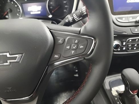 Used 2024 Chevrolet Equinox RS image 27