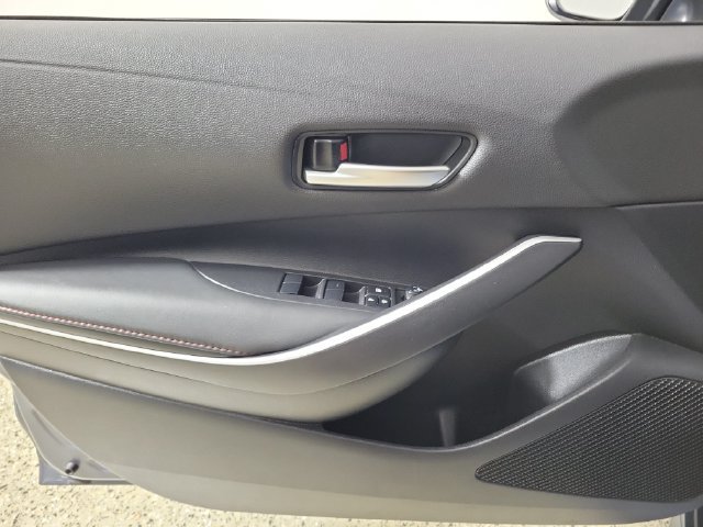 Used 2025 Toyota Corolla SE FWD image 21