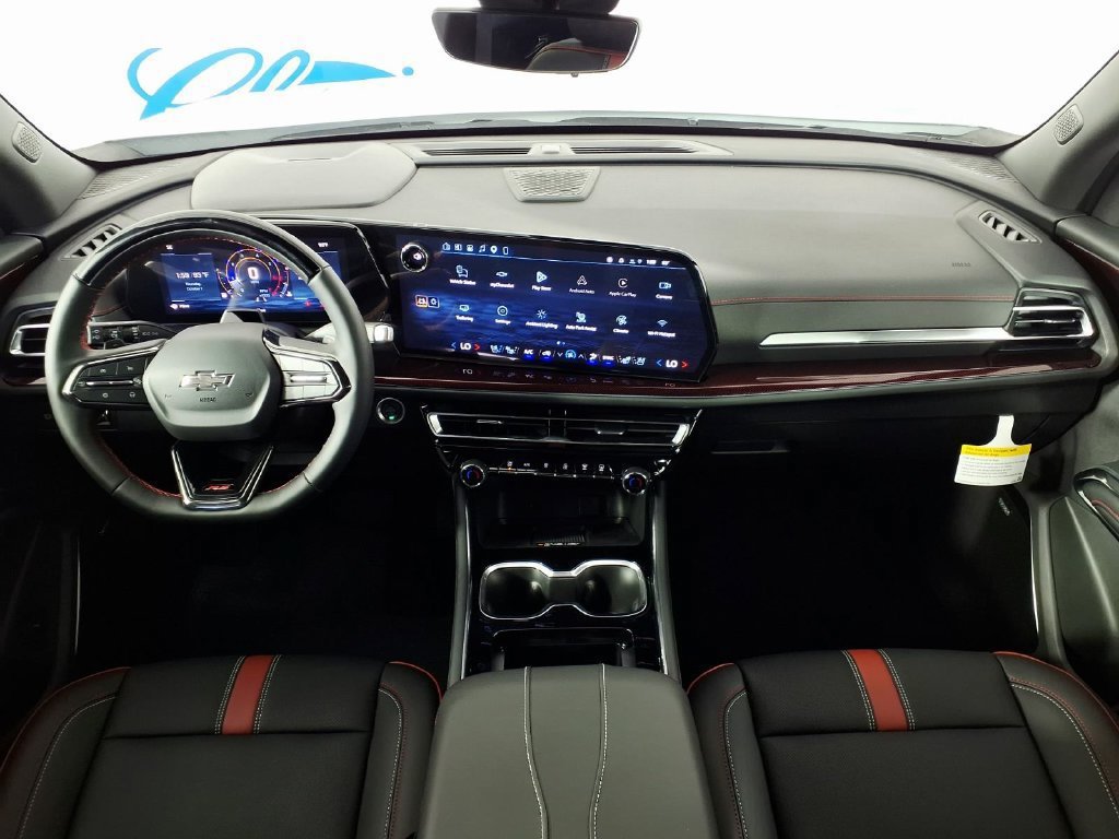 New 2027 Chevrolet Traverse RS FWD image 11