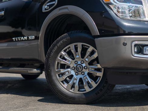 Used 2016 Nissan Titan Platinum Reserve image 9