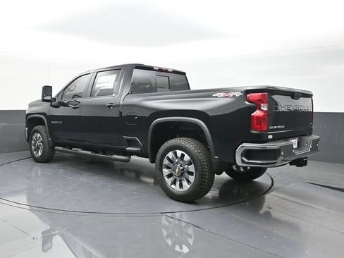 New 2026 Chevrolet Silverado 2500 LT w/ All Star Edition AWD/4WD image 7