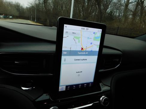 Used 2022 Ford Explorer ST w/ Equipment Group 401A image 10