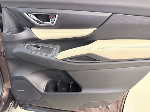 Used 2020 Subaru Ascent Limited w/ Technology Package AWD/4WD image 39