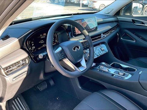New 2026 INFINITI QX60 Luxe image 9