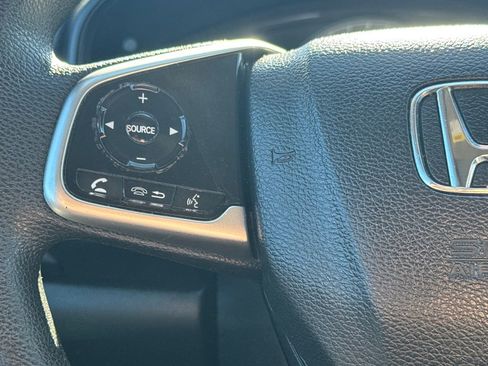 Used 2017 Honda CR-V LX image 18