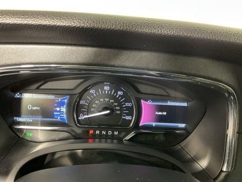 Used 2015 Lincoln Navigator L 4WD image 16