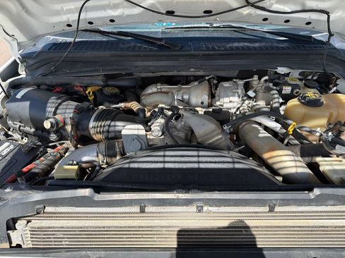 Used 2010 Ford F250 XLT AWD/4WD image 24